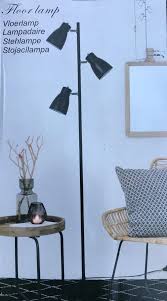 Bol Com Vloerlamp Staande Lamp Met 3 Spotjes Zwart