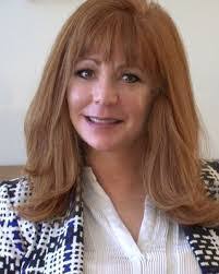 Heather Totten's Instagram, Twitter & Facebook