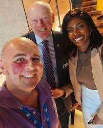 Loved meeting today with legendary Peter Cain MLA and Chiaka Barry (MLA)  from the Liberal Party of Australia 🔵❤️✈️ Inspirational leaders that you  must connect with over LinkedIn 🔥 Nice Lassie Zia