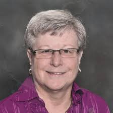 Dianne Bird's Instagram, Twitter & Facebook