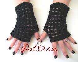 They keep my hands warm and i can still eat potato chips to my heart's content. Lace Fingerless Gloves Crochet Pattern Wrist Warmers Etsy