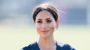 Meghan Markle's Former Makeup Artist Shares Video of Duchess Playfully  Eating Raspberries
