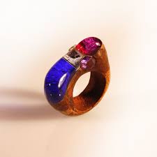 Colored Ring In Resin Wood With Strass Handmade Inlaid Oak And Organic Glass Fun Jewelry Italian Handicrafts Amazing Jewelry Color Ring Gemstones