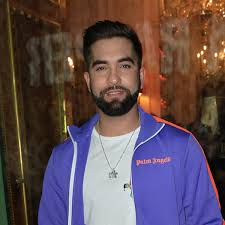 Kendji girac (de son vrai nom complet kendji jason maillé) est le grand gagnant de la 3ème saison de « the voice, la plus belle voix ». Kendji Girac Taille