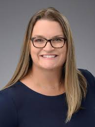 Shelly Steiner's Instagram, Twitter & Facebook