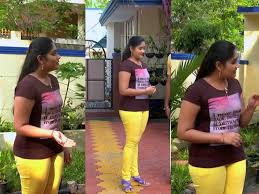 Anushree was lauded for her performance as the naive tamilian maid in saji surendran's angry babies. Anushree Hot In Tight T Shirt Malayalam Serial Actress Hot Photos