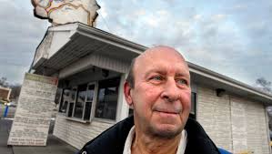 For sale: Emo's owner not clowning around