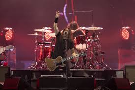 Foo Fighters recupera vigor com novo baterista e raridades no Rock in Rio