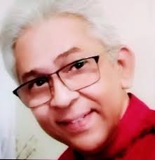 hi 👋 nice to meet you 👼 you are welcome to Morocco 🇲🇦🇲🇦🇲🇦 I am a  tourist guide 💜 I know my country well 🌷