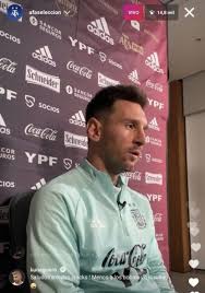Afuera es un chico espectacular, que lleva adelante al grupo como lo ha hecho siempre. Kun Aguero Dejo Un Mensaje Para Los Bobinas Durante La Conferencia De Messi Tyc Sports