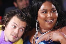 Harry released his debut solo single sign of the times on april 7, 2017. Are Harry Styles Lizzo Collabing Or Did We Just Get Hizzo Baited Girlfriend