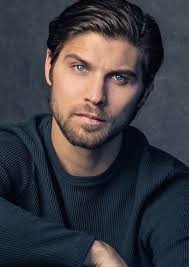 Fan Casting Luke Bilyk as Billy Winston in Winston Brothers Series