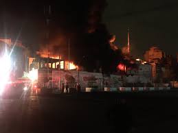Una explosión por acumulación de gas dejó 22 heridos y varios departamentos dañados, esta mañana, en av. Casi 32 Mil Afectados Por Incendio En Coyoacan Cfe Economia La Jornada