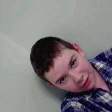 Darren Malone (@darrenmal97)