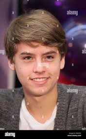 Dylan sprouse cole sprouse hi-res stock photography and images