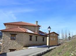 Una de las mejores parcelas de la urbanización, en pleno monte. The 10 Best Self Catering Accommodations In Alto Tajo Spain Booking Com