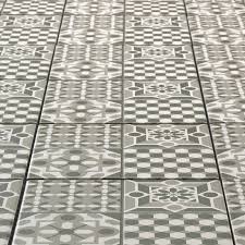 Mallsten Bodenrost Aussen Grau Weiss Ikea Deutschland Ikea Outdoor Aussenboden Fliesen Terrasse