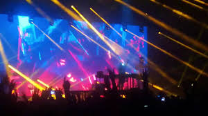 Kompas.com/ira gitadj alan walker ditemui dalam jumpa pers spotify on stage di hotel mercure, kemayoran, jakarta pusat, jumat (12/10/2018). Alan Walker Play Full Good Quality Chords Chordify