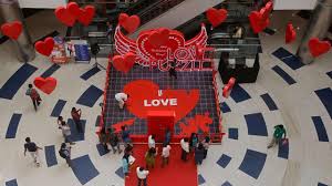 Dive into our forestblog of exclusive interviews, handy tutorials and interesting articles published every week! Valentine S Day 2018 5 Gift Ideas For Short Of Money Couples