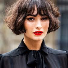 Dieser gedanke kommt bestimmt allen mindestens einmal im leben, was wenig verwunderlich ist. Bob Frisuren Die 14 Schonsten Haarschnitte Und Ideen Cosmopolitan