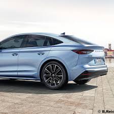 El skoda enyaq iv 2021 es el primer suv completamente eléctrico de la marca checa. Skoda Enyaq Coupe 2022 Kommt Wohl Ohne Gewohnten Basismotor Auto Bild