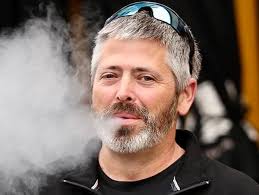 LIVING IN THE CITY: This Former Civil Servant's Now a Downtown Shutterbug