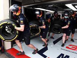 Das williams f1 team (williams racing) ist ein britisches rennsportteam mit sitz im englischen grove, das seit 1977 in der formel 1 aktiv ist. Startaufstellung Formel 1 Gp Frankreich 2021 Wer Steht In Der Ersten Startreihe Ab 15 Uhr Bekommen Wir Im Qualifying Die Antwort