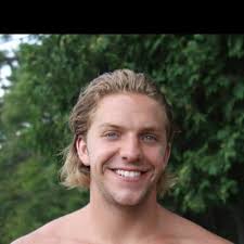 Ryan Blythe (@BlytheRyan17)