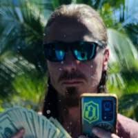 Derek Michaels's Instagram, Twitter & Facebook