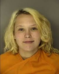 I can't stand when yall drive in a car ass flicking yall lights you don't  know its a infant in a car seat in the car this industry is so trash