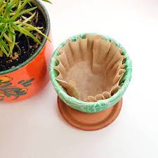 Container gardening which is gardening in pots adds versatility to small and large gardens, yards, and homes. 22 Gardening Hacks That Ll Change The Way You Garden Forever Balcony Garden Web