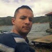 100+ perfiles de «Nelson Bernal»