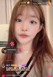 Bibi Sing's Instagram, Twitter & Facebook