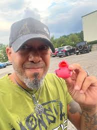 3 of y'all are getting ducked!!! I'm trying to buy more!