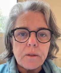 Carla Goble's Instagram, Twitter & Facebook