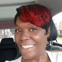 Janelle Hunt's Instagram, Twitter & Facebook