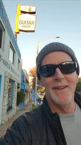 Hey Los Angeles, Santa Monica & beyond!, Tonight, 12.7 I'm folk 'n rollin'  at the citadel that is @mccabesguitarshop ! 8pm show. Tix at the door.,  ✌️-Willy P