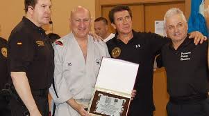 RECONOCIMIENTO AL MAESTRO ALCOYANO MARIO PONS BOTELLA