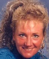 Linda Bellone's Instagram, Twitter & Facebook