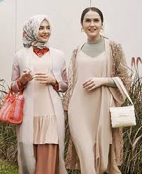 Baju muslim kebaya wanita gemuk terbaik tak jarang ukuran baju menjadi. Zalora Indonesia Belanja Online Fashion Lifestyle Terbaru