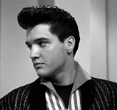 Elvis Presley Frisur Mit Pompadour Manner Frisuren American Crew Beliebte Haarschnitte