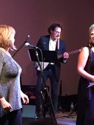 Bassist who play with a PJ pickup configuration.