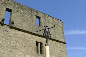 90 likes · 4 were here. Steinschlaggefahr Auf Der Yburg In Kernen Eine Teure Ruine Wird Renoviert Rems Murr Kreis Stuttgarter Zeitung