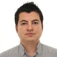 40+ perfiles de «Adrian Daniel»