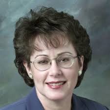 Noel Kreidler (she/her)