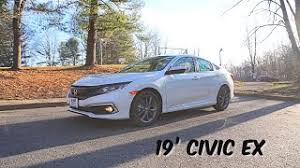 This is the division point in the lineup: 2019 Honda Civic Ex The Cream Of The Crop Youtube