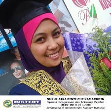 Spm kepujian 5 subjek (bm, bi dan 3 subjek lain) serta lulus pengiktirafan: Diploma Pengurusan Dan Teknologi Pejabat Alumni Instedt