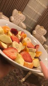 The fear resulting from the disease, the 'lockdown' situation, high levels of uncertainty regarding the future, and financial insecurity rais … Snap Chawach 98 Ungesundes Essen Essen Kochen