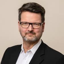 After great 4,5 years in Corporate Communications and 5,5 years in IT for… 