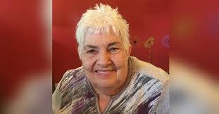 Linda Mcqueen's Instagram, Twitter & Facebook